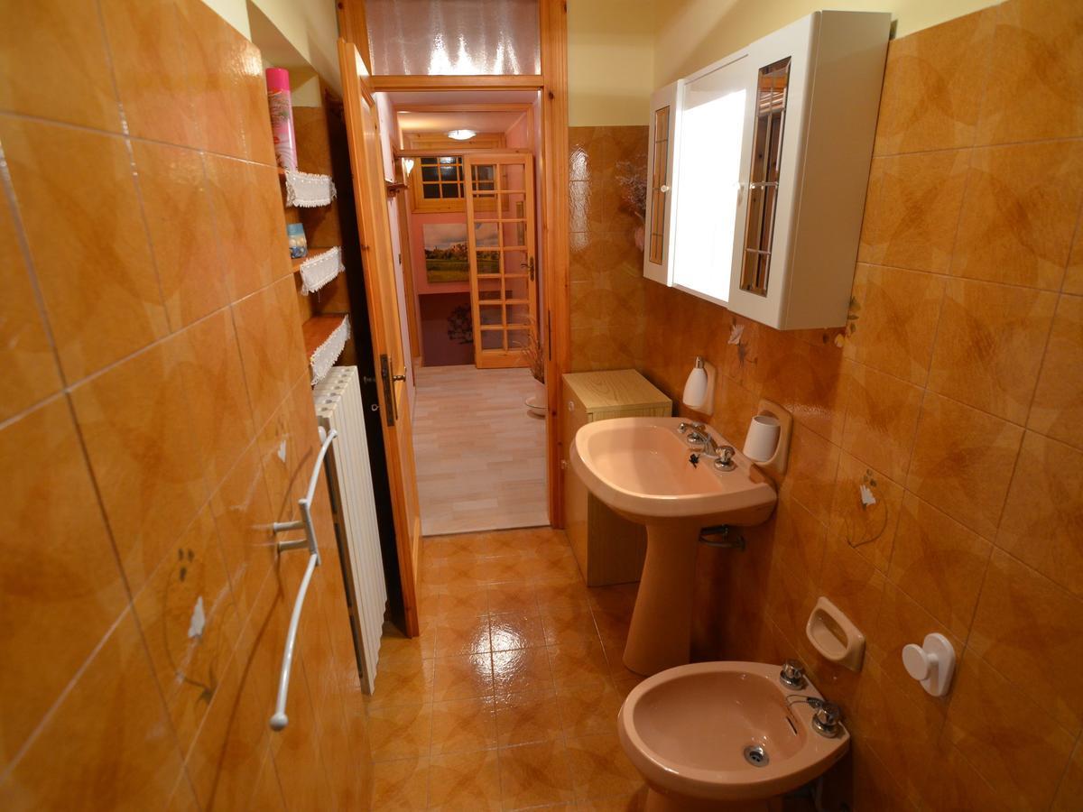 Belvilla By Oyo Graceful Apartment With Garden Petrella Guidi エクステリア 写真